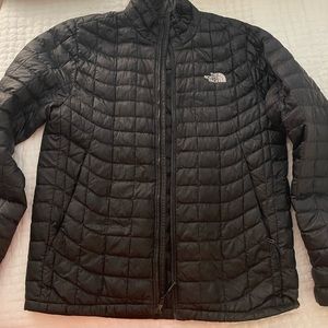 North face puffer zip up